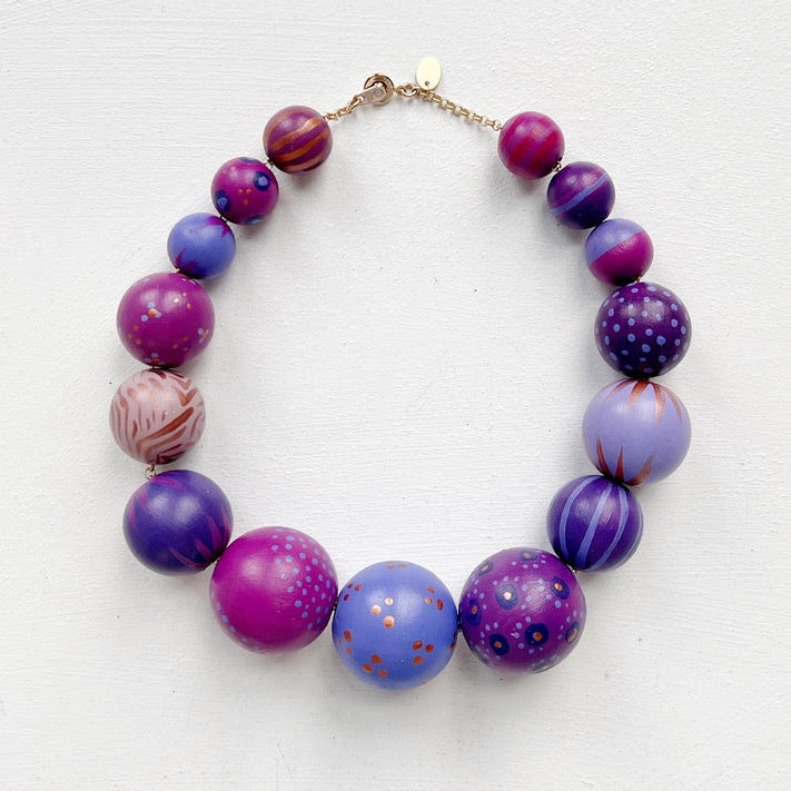 catherine large choker
