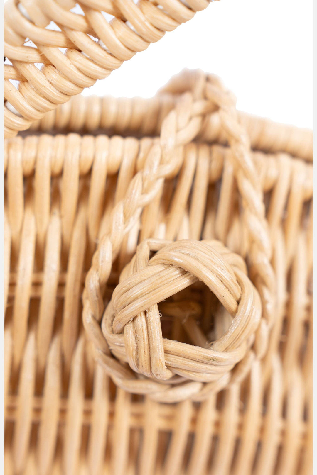 rattan fish purse