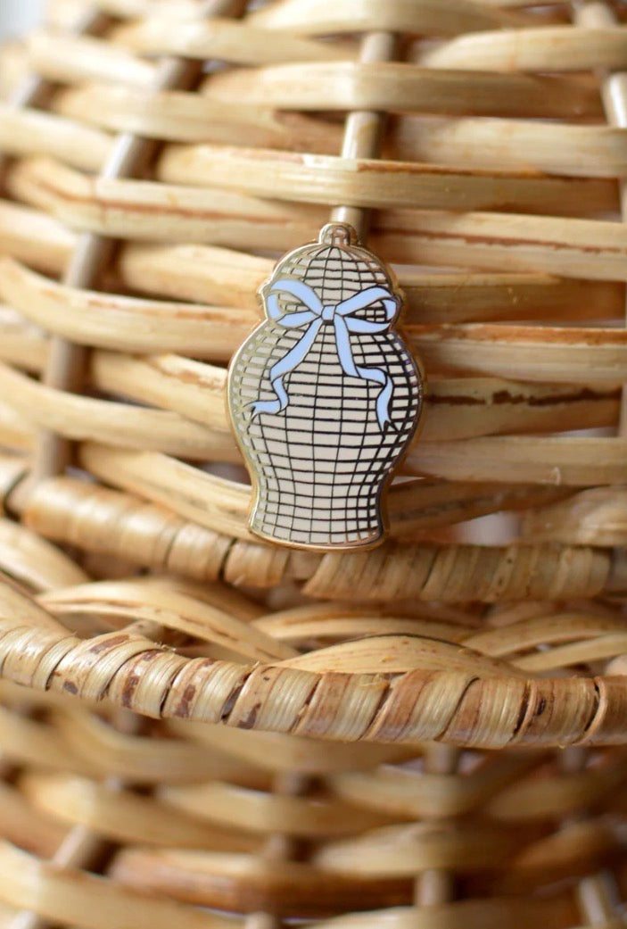 Rattan Ginger Jar Needle Minder